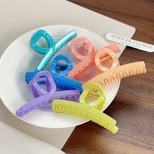 Lot de six grandes pinces à cheveux scintillantes en couleurs pastel macaron variées