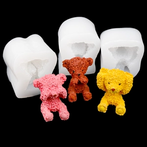 3D bear silicone molds with textured floral patterns for DIY aromatherapy and crafts