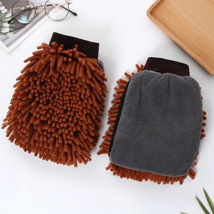 Detail of chenille car wash glove with brown plush fibers and grey microfiber back