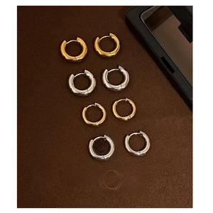 Chunky Hoop Earrings 18K Gold Plated Titanium Steel Polished Minimalist Geometric Round Earrings For Women Men