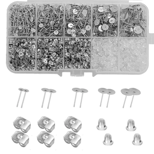 Kit DIY para pendientes con pernos, cierres de mariposa y topes de silicona en su caja