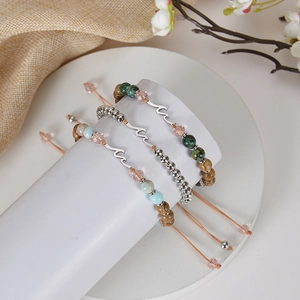 Dreiteiliges Wellen-Armband-Set mit Natursteinen und verstellbarer gewebter Kordel