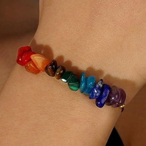 Bracciale in pietre naturali arcobaleno con citrino e occhio di tigre al polso