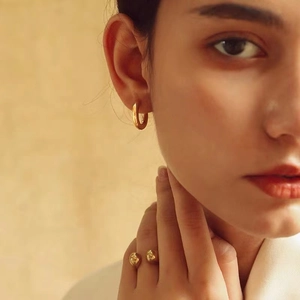 Classic gold stainless steel hoop earrings and open ring set for women in French style