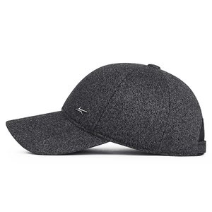 Winter heather grey baseball cap for men with ear protection and warm metal logo design