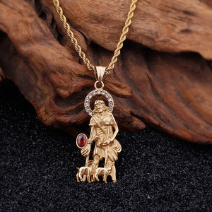 Vintage 18k gold plated shepherd pendant necklace with zircon and red gemstone detail