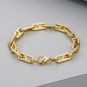Minimalist gold stainless steel chain bracelet with rectangular geometric links and clasp