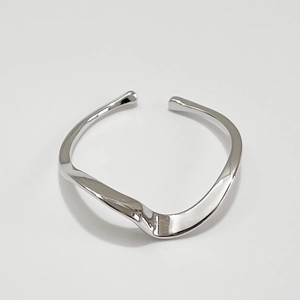 925 Sterling Silver Mobius Ring Wave Geometric Adjustable Opening Minimalist Jewelry For Women