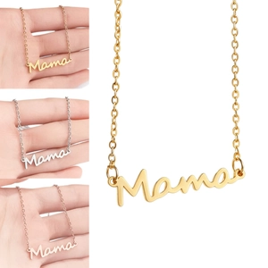 Collane con ciondolo Mama in acciaio inossidabile nei colori oro, argento e oro rosa