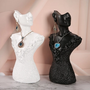 Resin Female Bust Jewelry Display Stand For Necklace Earring Nordic Style Mannequin Model Countertop Organizer Rack