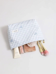 Beauty case a quadretti blu con ricamo a fiocco e grande capacità per cosmetici