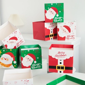 Christmas Gift Bags Santa Claus Snowman Reindeer Pattern Cardboard Boxes Aluminum Foil Balloons Holiday Party Favor Packaging