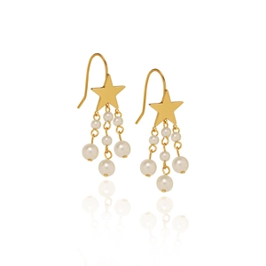 Elegant gold titanium star earrings with cascading pearl tassels on white background