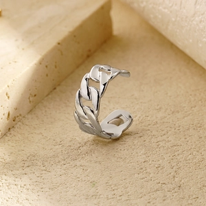 Retro silver hollow Cuban chain open ring in stainless steel for women minimalist style