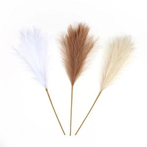 Three-piece set of artificial pampas grass in white, reddish brown, and beige colors