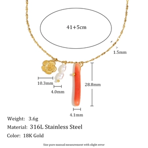 Technical diagram showing 18K gold necklace dimensions and 316L stainless steel material