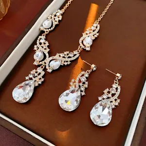 Parure De Bijoux Collier Et Boucles D'oreilles Goutte D'eau Strass Plaqué Or Cristal Poire Pour Femmes Mariage Luxe