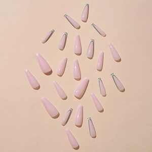 Faux ongles longs Coffin rose clair avec pointes françaises blanches et lignes vertes