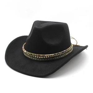 Chapeau de cowboy western en laine noire avec bande tissée ethnique et rivets en métal