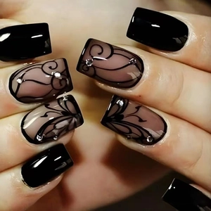 Press On Nails Dark Vine Rhinestone Glossy Black Square Fake Nails For Women Gothic Sweet Cool Fashion