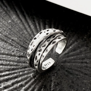 Creative thorn heart open ring in vintage silver with S925 sterling silver stamp detail