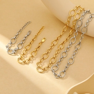 Minimalist thick chain link bracelet in gold and silver finish, premium titanium steel style