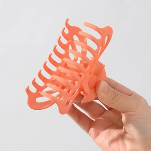 Matte korallenorange Haarklammer Sonnenblume für Damen, großer rutschfester Haarschmuck