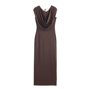 Maxi Kleid Ärmellos Gerafft Rückenfrei Elegant Kaffeebraun Sexy Mit Goldener Rose Metallkette Für Damen