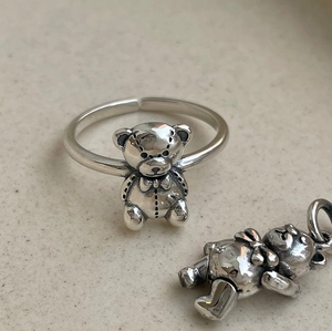 Minimalist 925 sterling silver teddy bear open ring with vintage stitched texture