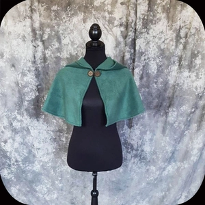 Women's green hooded medieval cloak bolero with vintage buttons for cosplay costumes