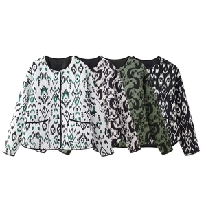 Women Ethnic Print Quilted Jacket Vintage Round Neck Button Up Padded Coat With Pockets Long Sleeve Bohemian Style