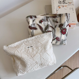 French style floral embroidery and quilted cream pouches with top zipper closure set