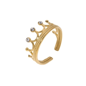 Elegant 18K gold plated crown ring with three zircon stones and braided texture band