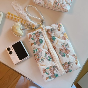 Quilted cotton makeup bag with cute brown bear patterns and a pearl carry handle