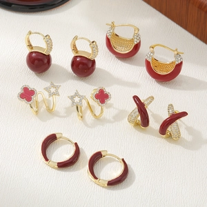 Orecchini In Smalto Rosso Vino Rame Con Zirconi Gioielli Geometrici Retrò Francesi Per Donna Design Vintage Elegante