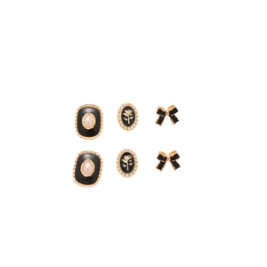 Set de boucles d'oreilles vintage en or avec émail noir et perles élégantes