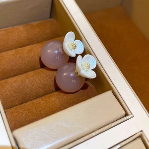 Vintage Flower Resin Ball Double Sided Stud Earrings With Silver Earring Post Elegant Geometric Jewelry For Women