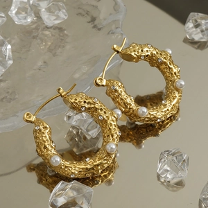 U-shaped 18K gold plated stainless steel hoop earrings with pearls and crystals on ice