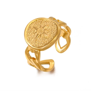 Gold eight-pointed star ring with hammered texture and braided open band for women