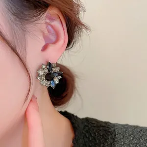French vintage style silver needle flower stud earrings with black and clear crystals