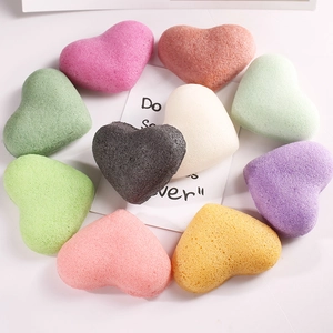 Colorful heart-shaped biodegradable konjac facial sponges for deep cleansing in bulk pack