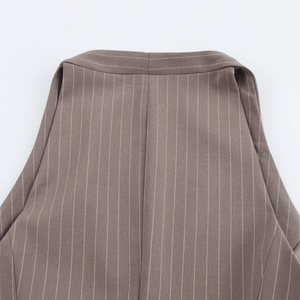 Detail of brown striped halter vest fabric texture and high-quality back neckline stitching