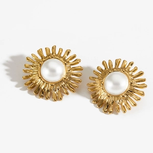 Stainless Steel Sunflower Artificial Pearl Stud Earrings Vintage French Style PVD Plated Waterproof Elegant Jewelry For Women