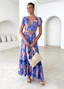 Detailed V-neck floral midi dress featuring short sleeves and a slim waist leather belt