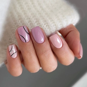 Glossy Press On Nails Short Square Round Artificial Nails Minimalist Line Design Pink Purple Glitter For Women Girls