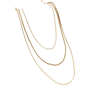 Three-layered gold metallic clavicle necklace with snake chain and twisted rope design