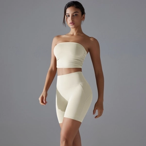 Detailed view of the ribbed fabric and seamless stitching on this yoga bra and shorts set