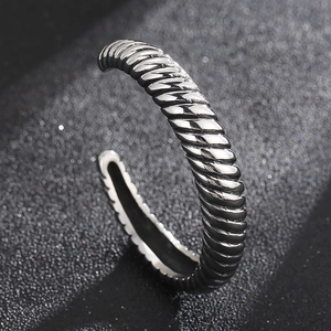 Vintage punk dragon scale twisted bracelet in antique silver finish for men