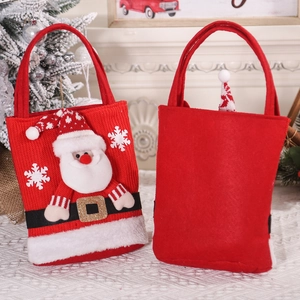 Christmas gift bags with 3D Santa Claus figure in red knit and felt fabrics