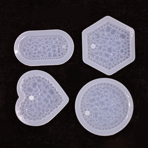 4-pack geometric silicone molds for resin pendants featuring diamond-cut textures